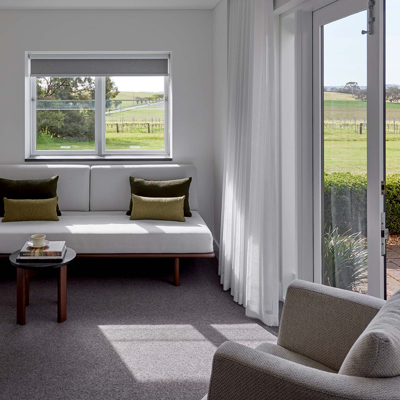 Lounge and terraces Right